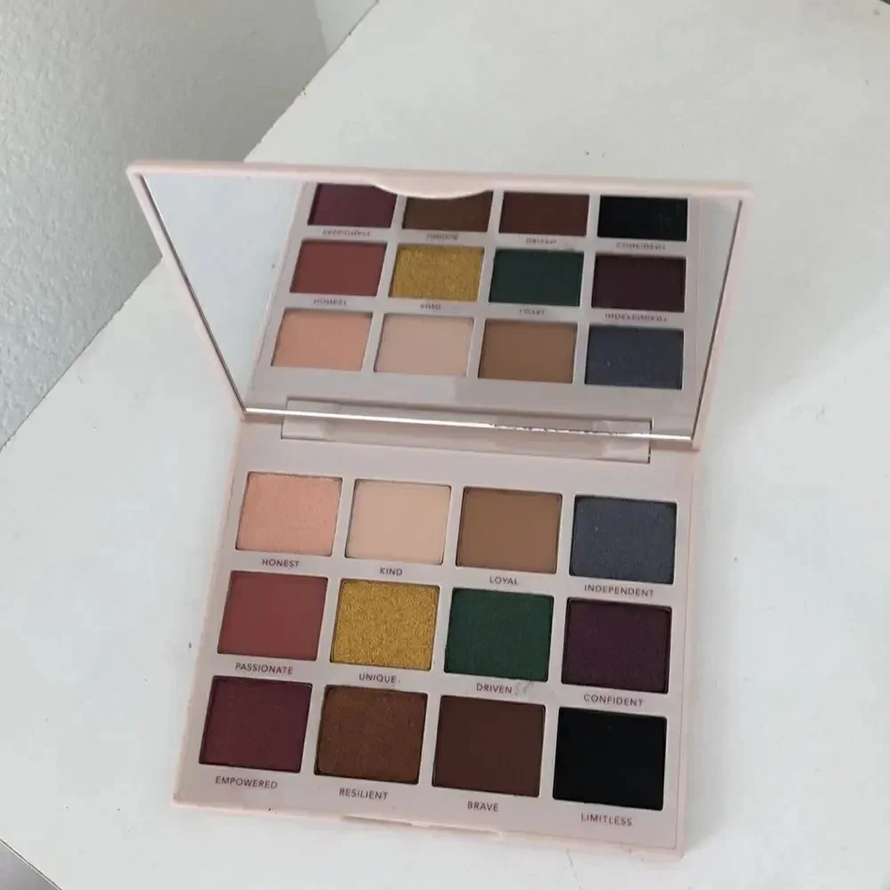 Persona Identity Two Eyeshadow Palette NIB